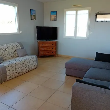 Du Buron 6 8 Personnes Holiday home